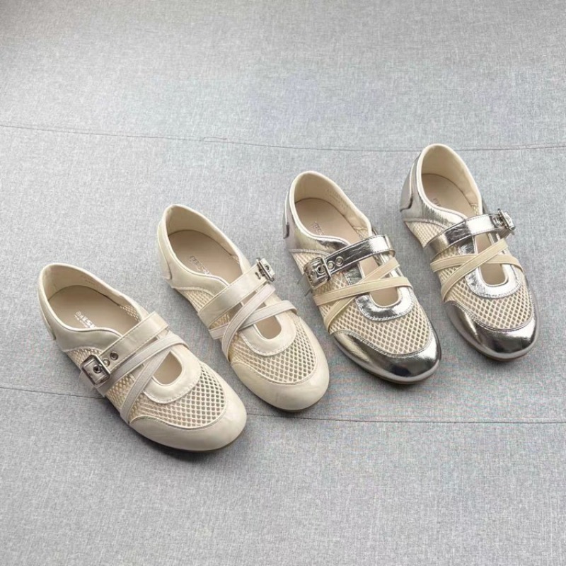 Women Shoes Size - Nouvelles baskets tissées ajourées à empiècements