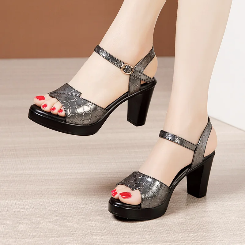Sandales à talons carrés épais - Women Shoes Model avis et prix