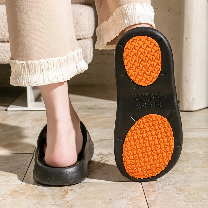Pantoufles antidérapantes en E - Women Shoes Model avis et prix